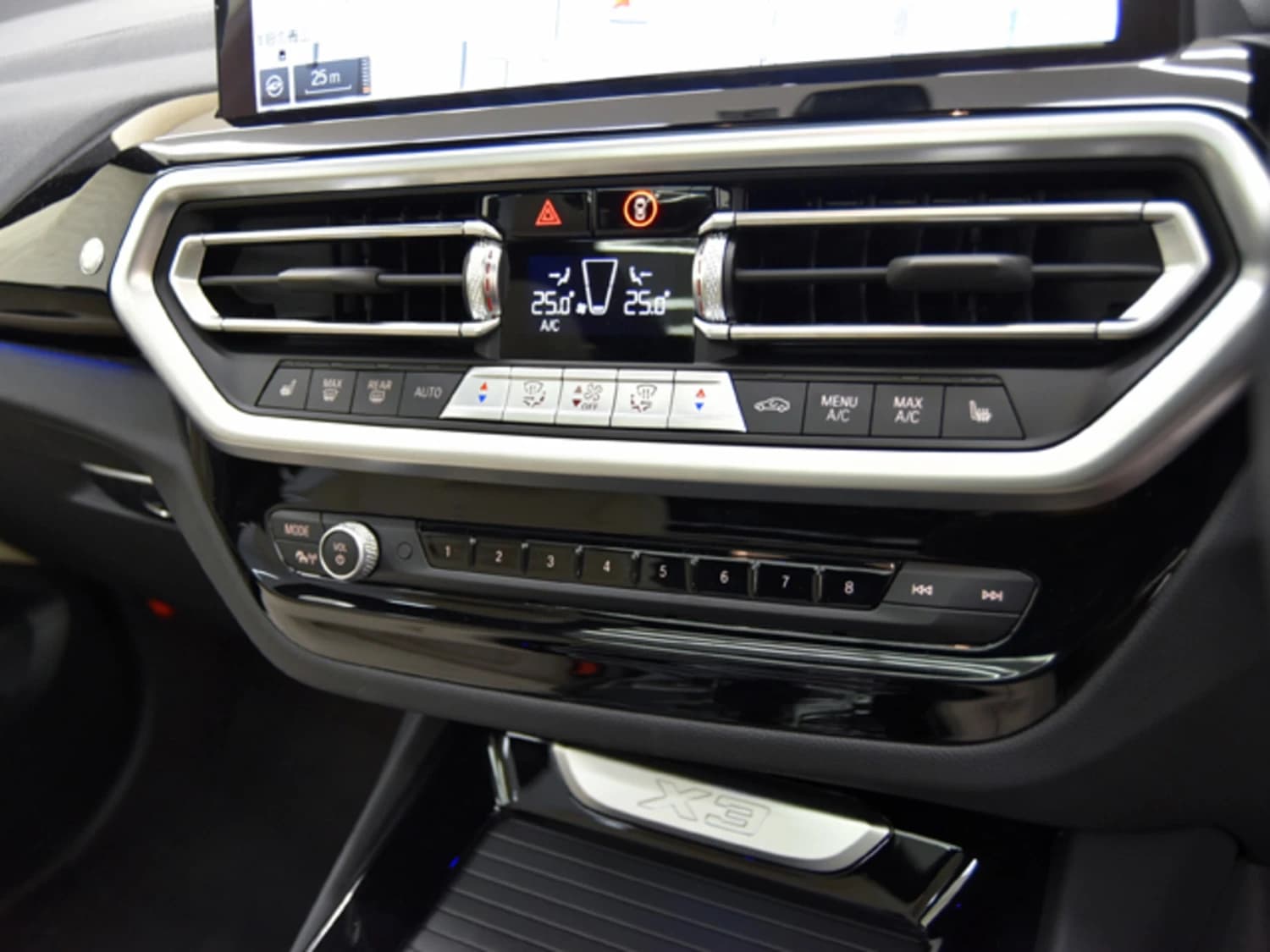 BMW ALPINA XD3 - фото 8