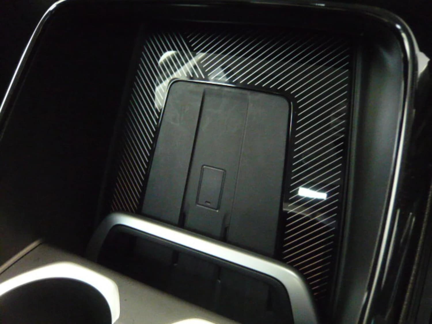 BMW iX1 xDrive 30 - фото 19