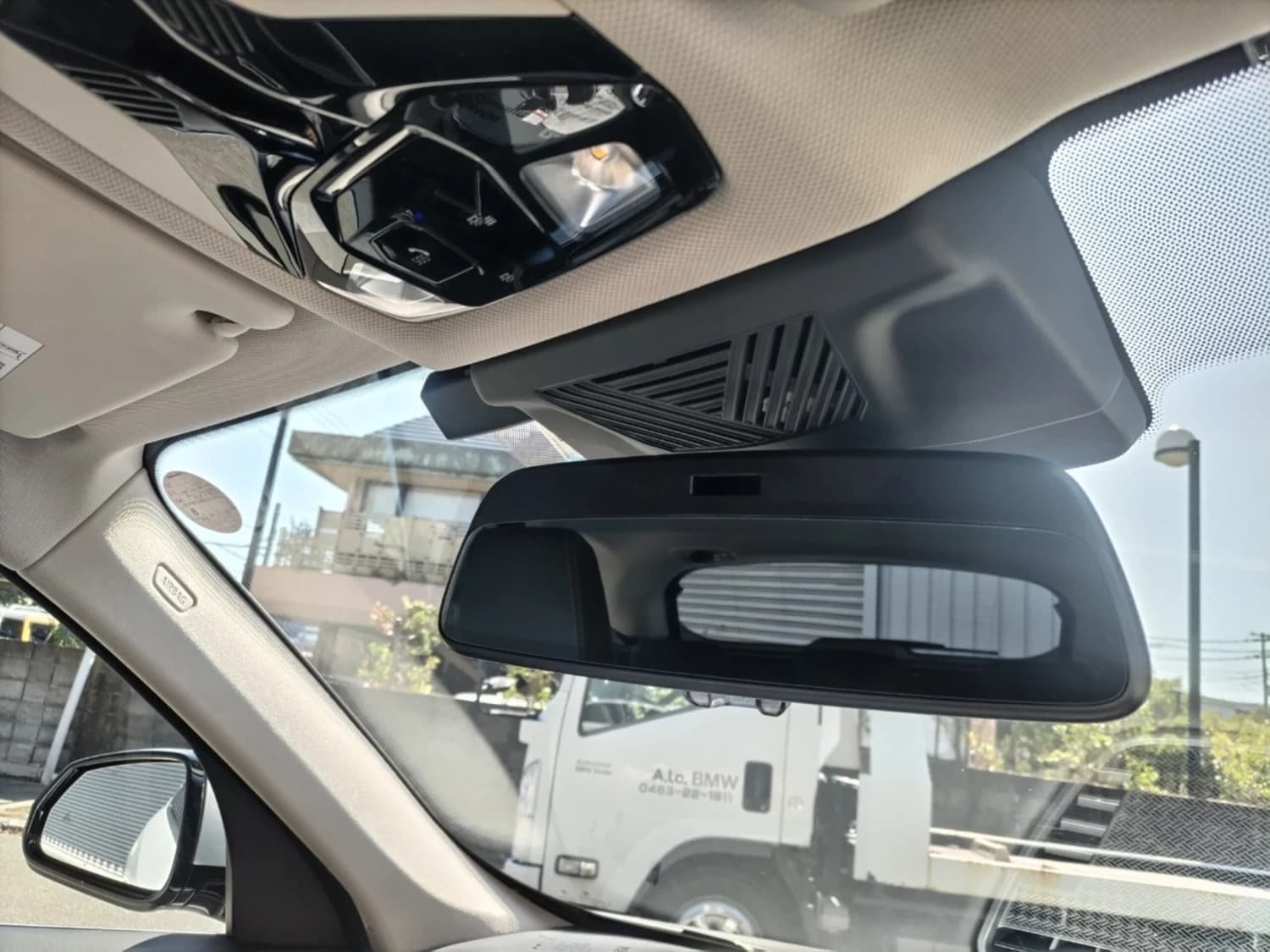 BMW iX1 xDrive 30 - фото 28