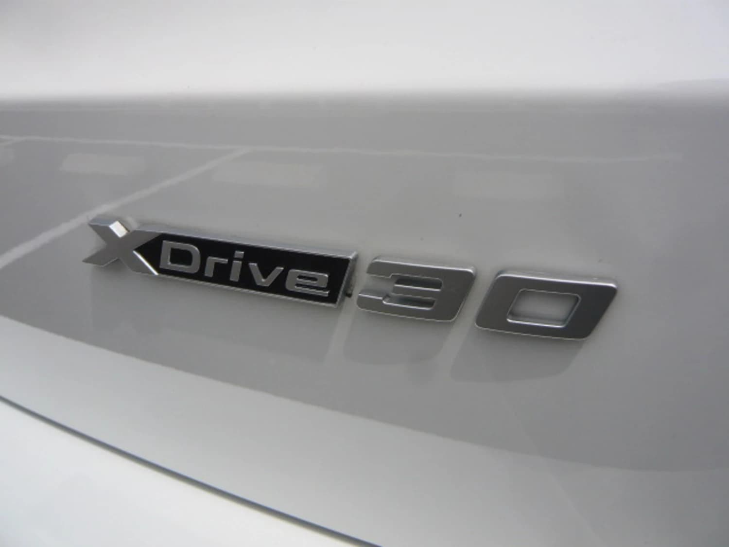 BMW iX1 xDrive 30 - фото 36