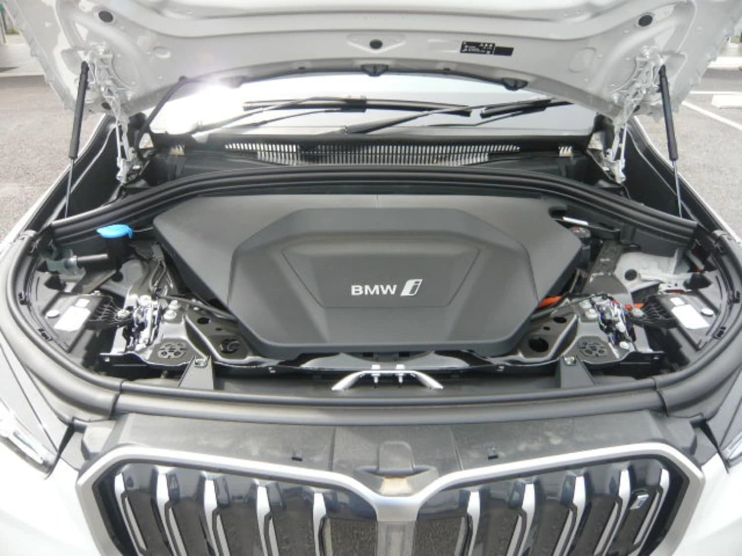 BMW iX1 xDrive 30 - фото 37