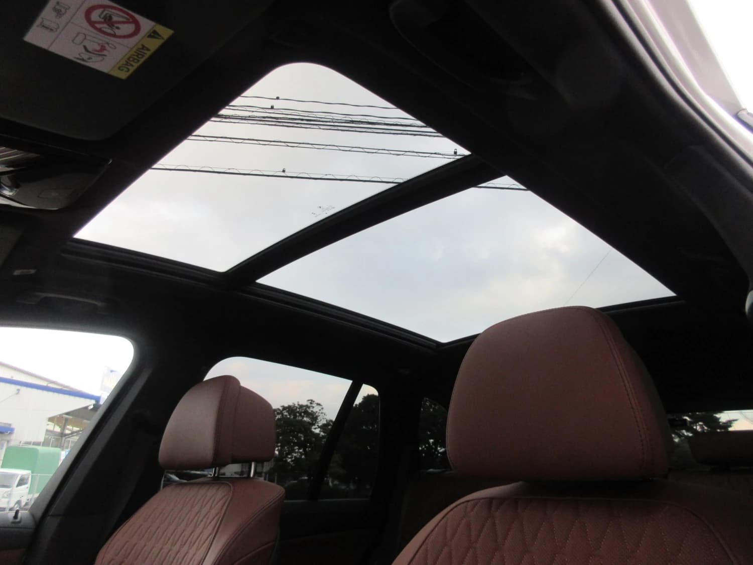 BMW X5 50e M Sport - фото 3