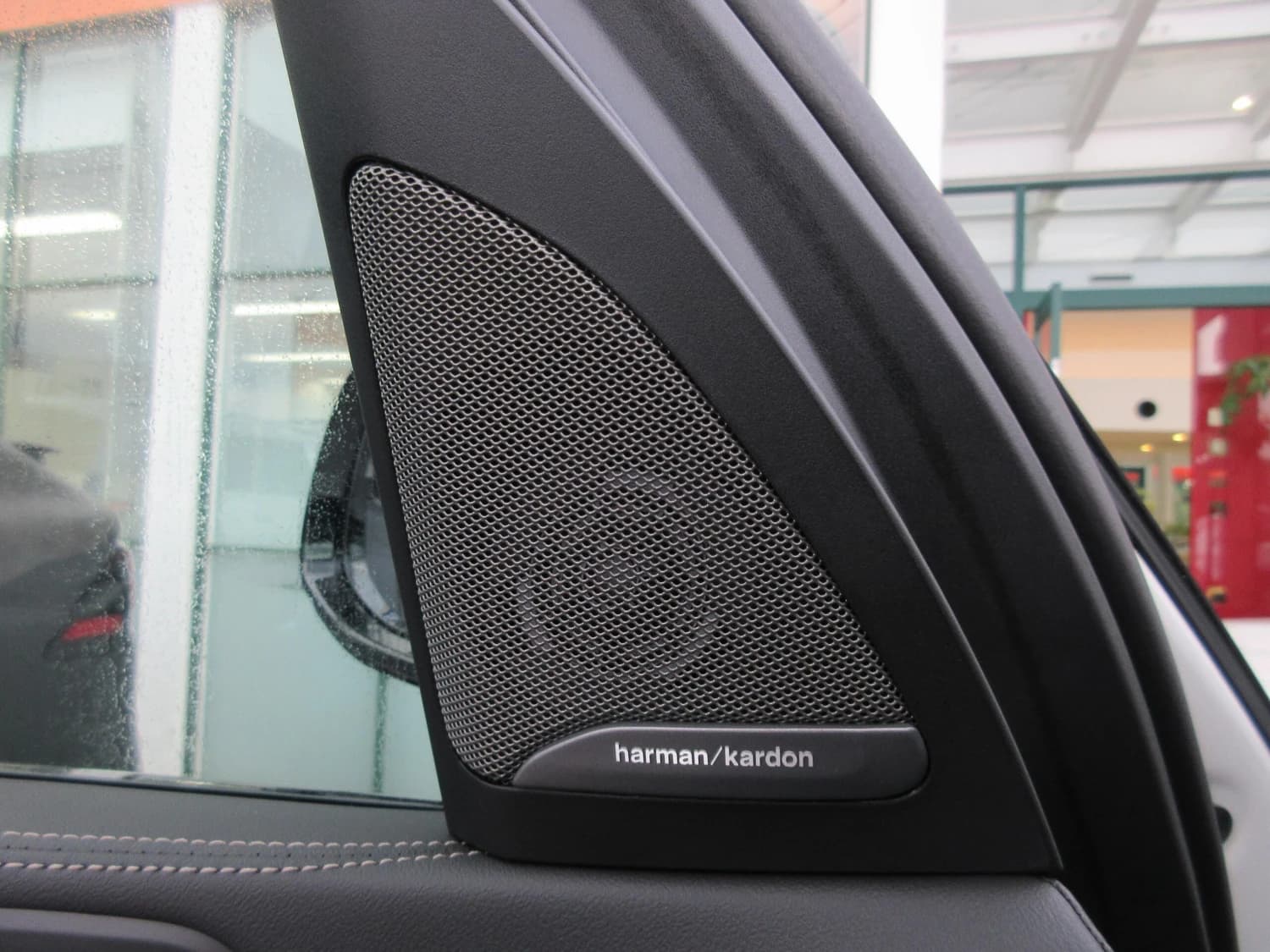 BMW X5 50e M Sport - фото 13