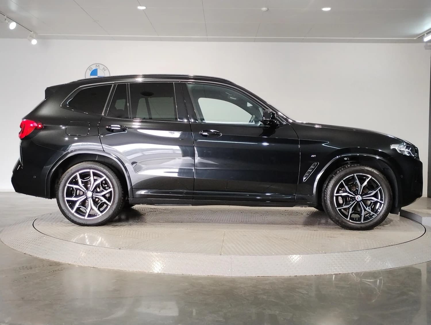 BMW X3 xDrive20d M sport - фото 6