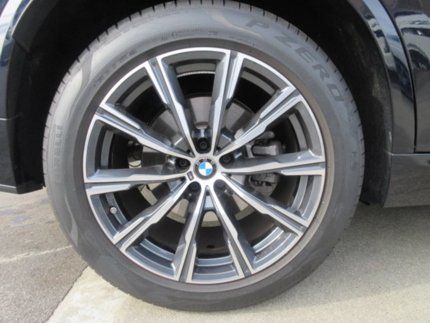 BMW X5 40d M Sport - фото 21