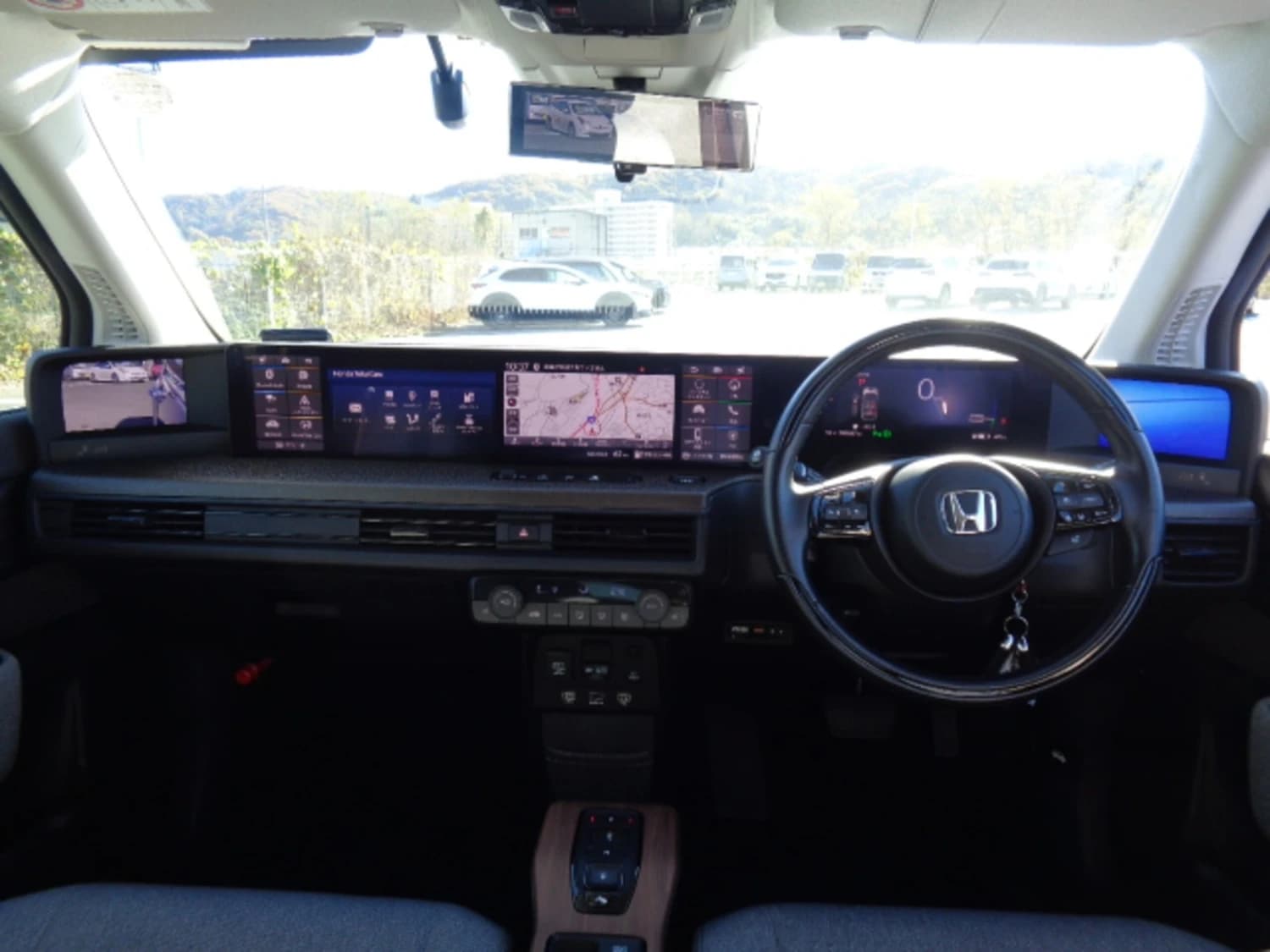 Honda e Advance - фото 2