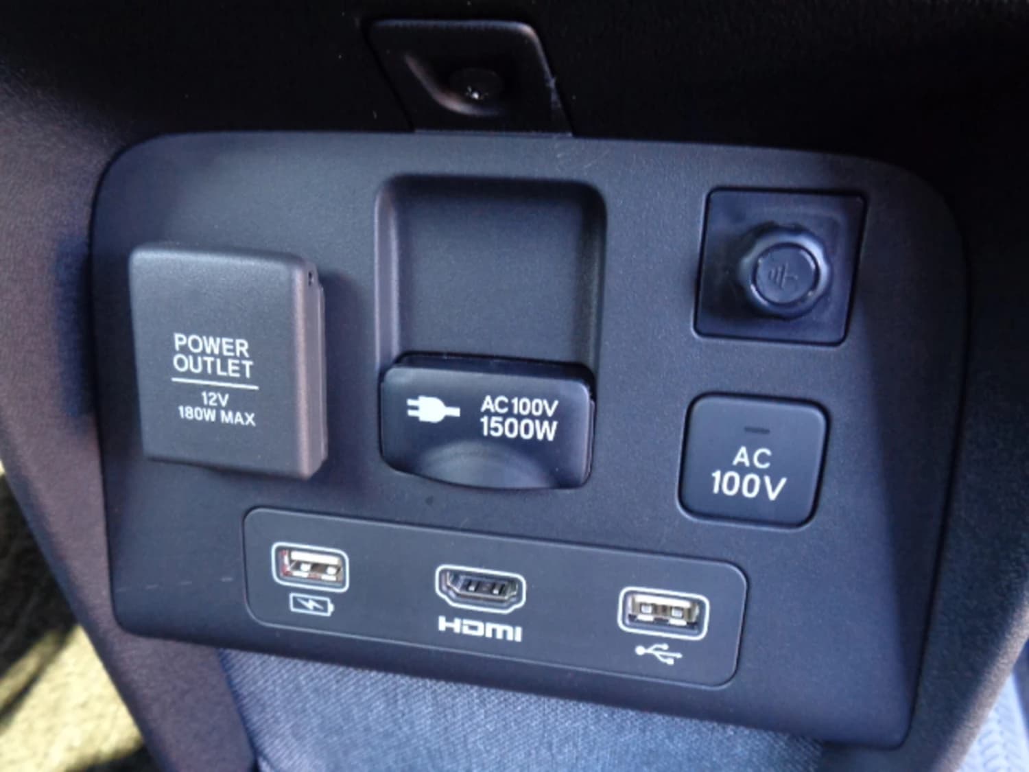 Honda e Advance - фото 10