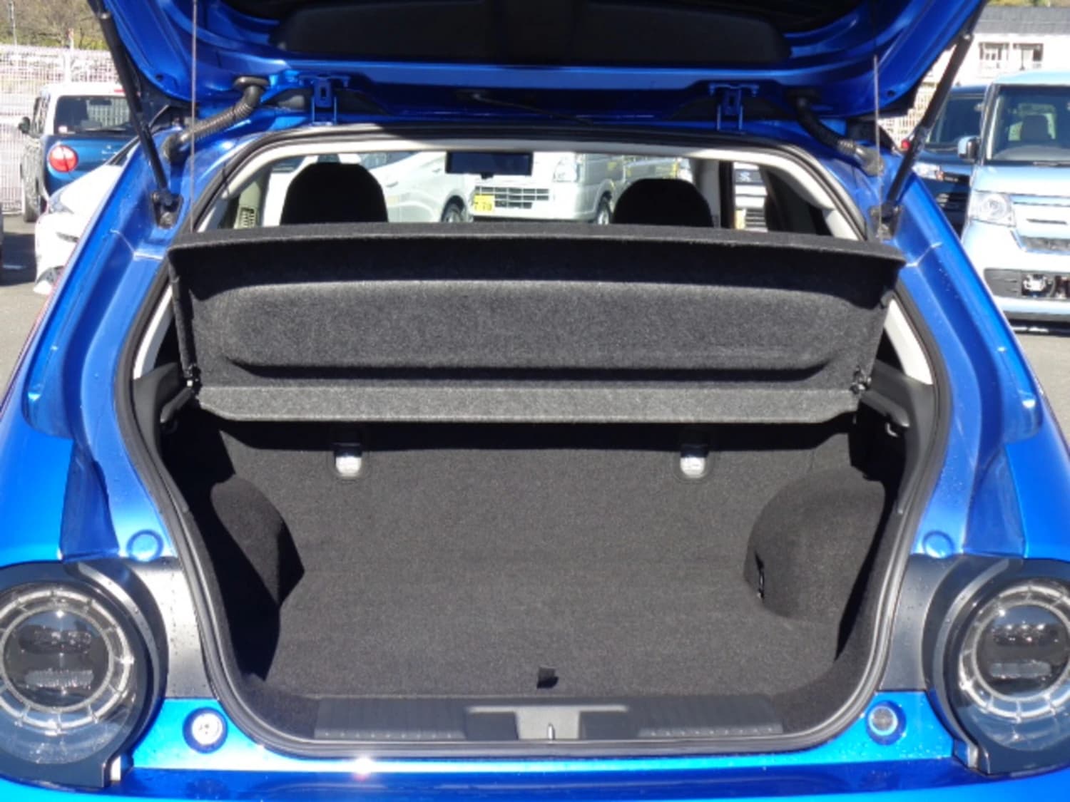 Honda e Advance - фото 21