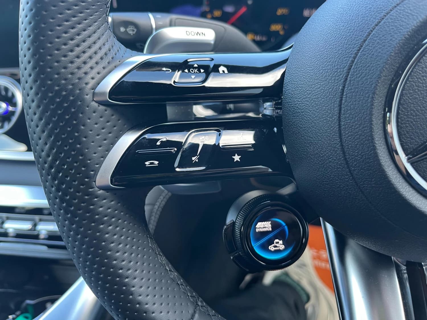 Mercedes AMG GT 43 - фото 9