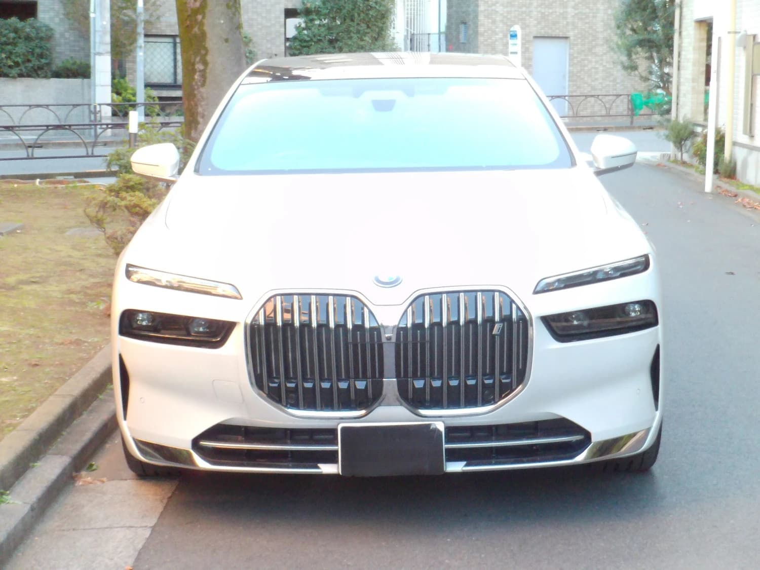 BMW i7 xDrive 60 Excellence - фото 3