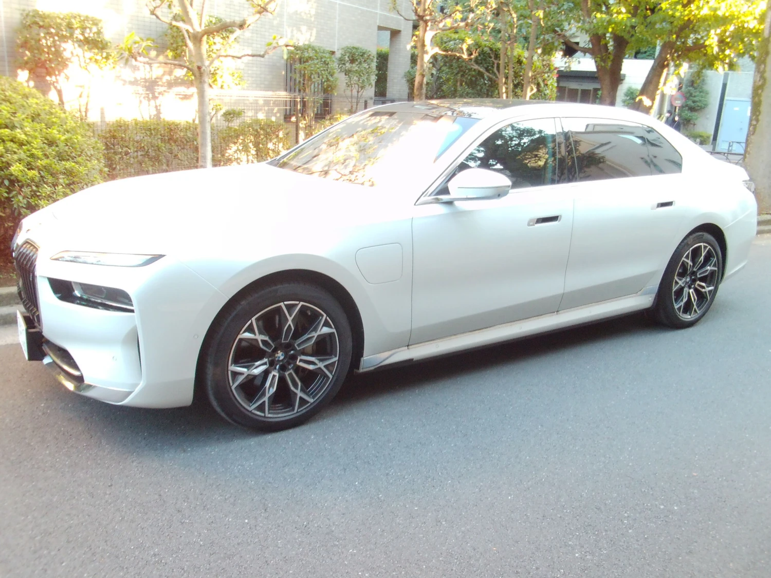 BMW i7 xDrive 60 Excellence - фото 4