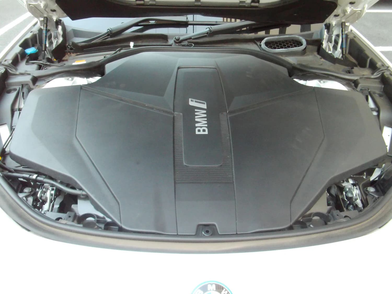 BMW i7 xDrive 60 Excellence - фото 12