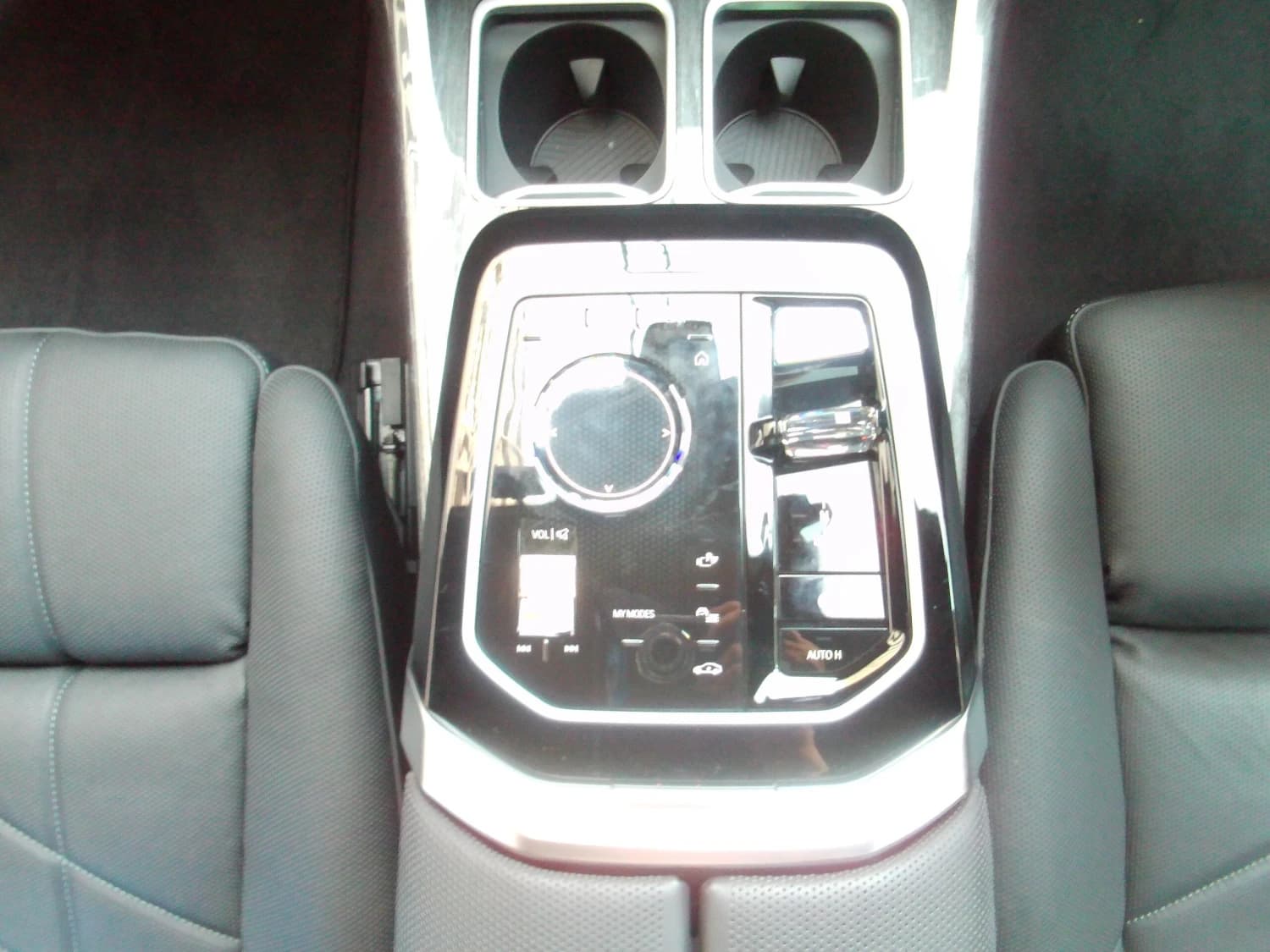 BMW i7 xDrive 60 M Sport - фото 8