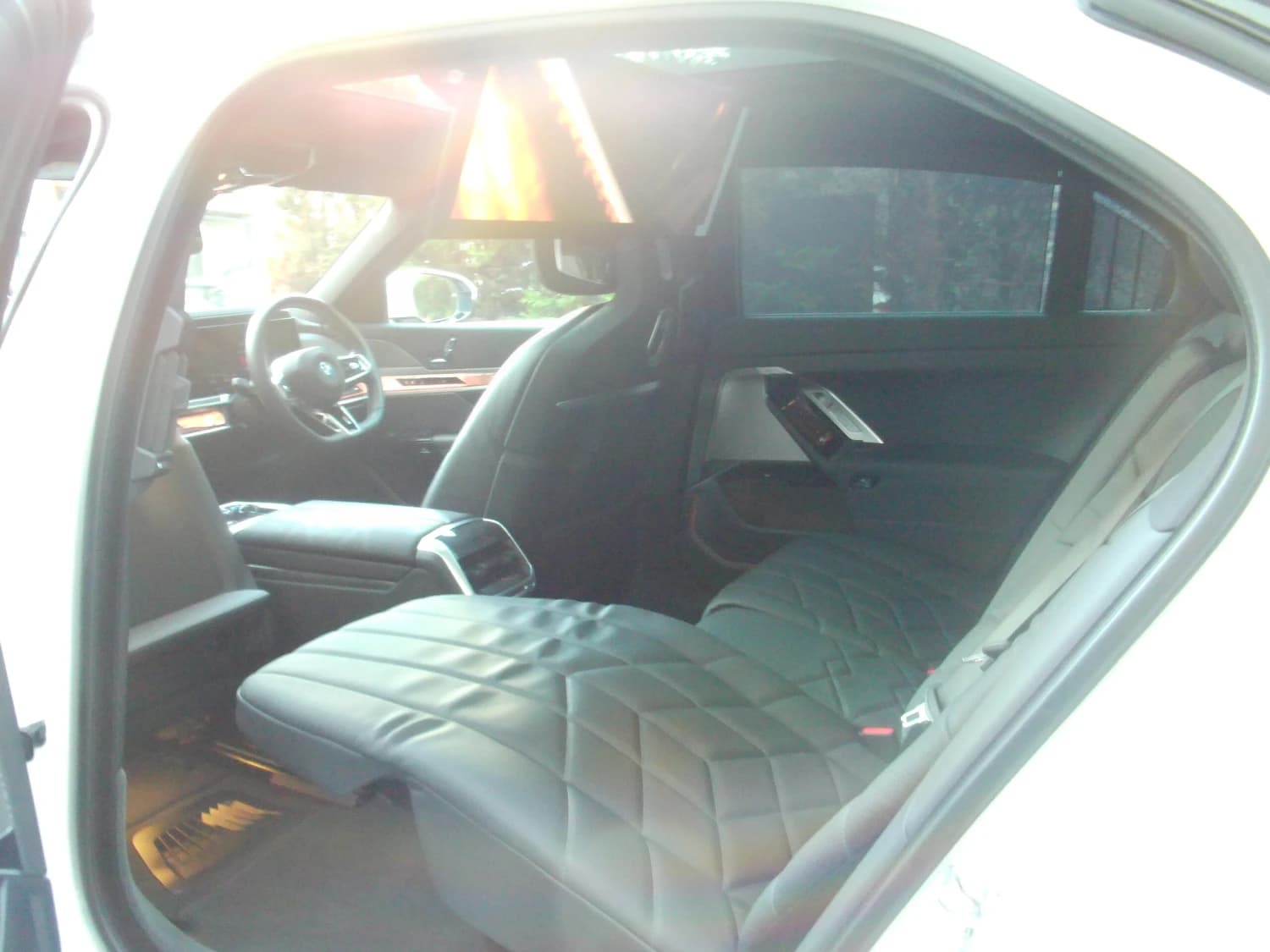 BMW i7 xDrive 60 M Sport - фото 11