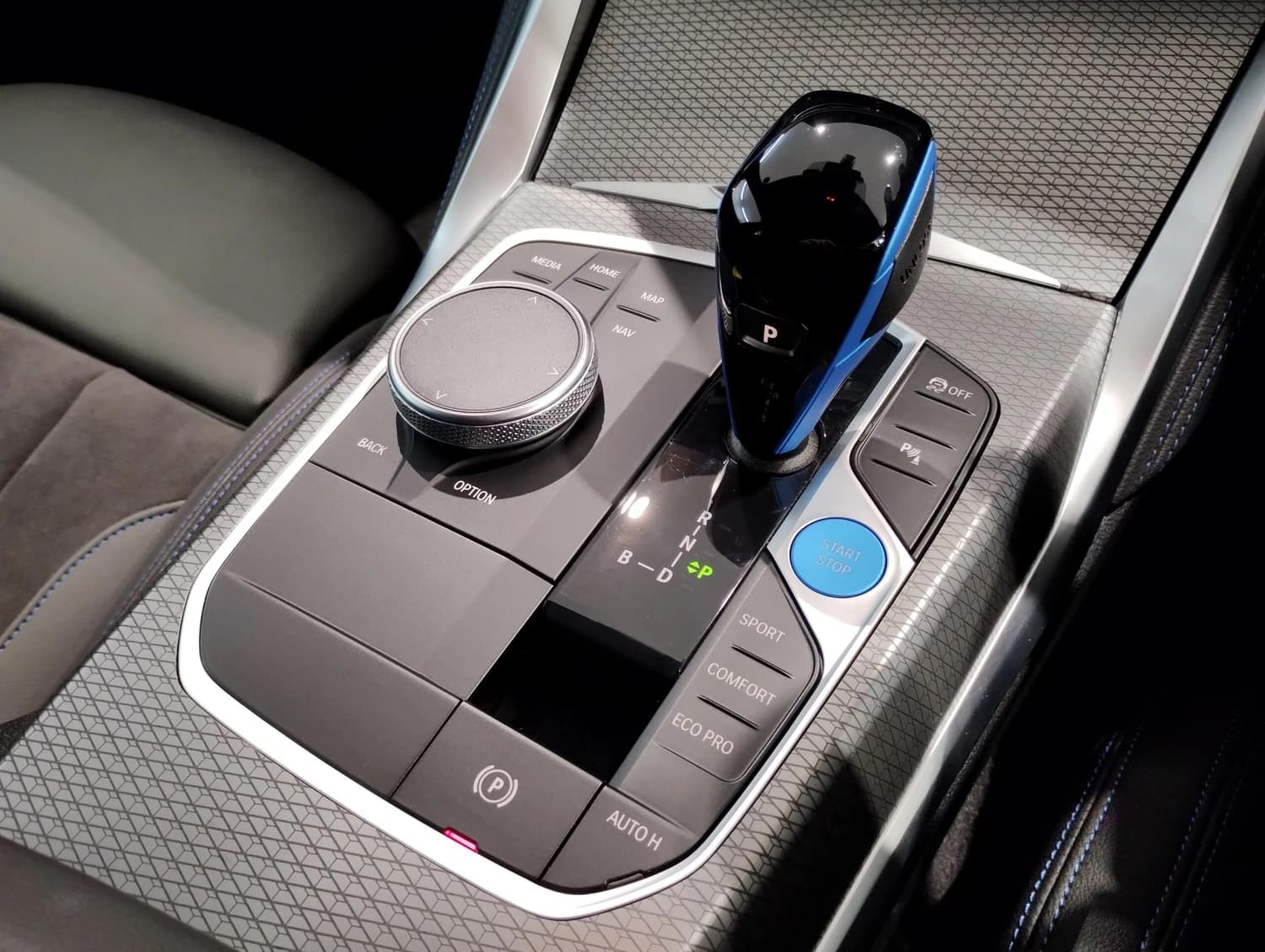 BMW i4 eDrive 35 M Sport - фото 13