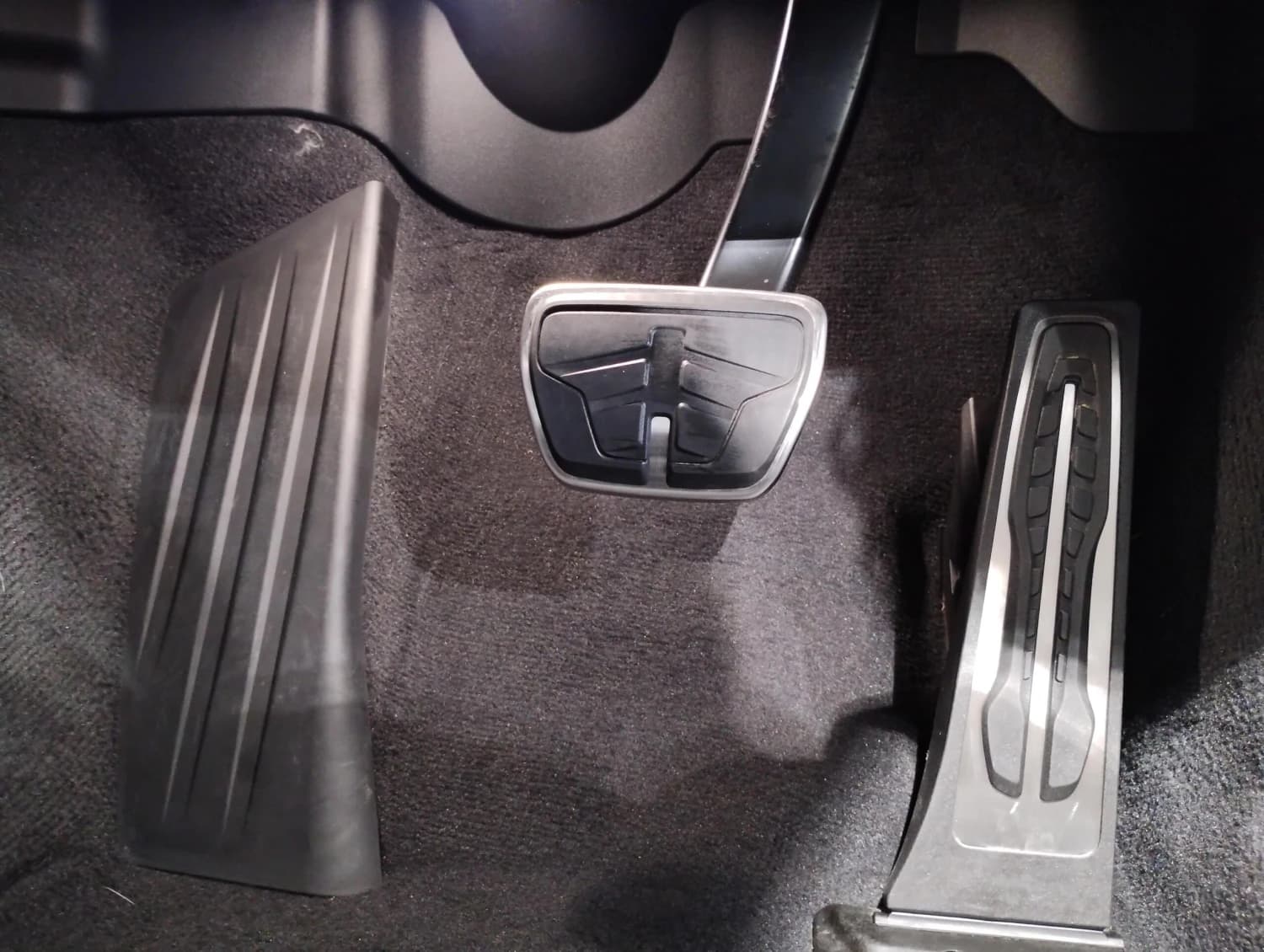 BMW i4 eDrive 35 M Sport - фото 17