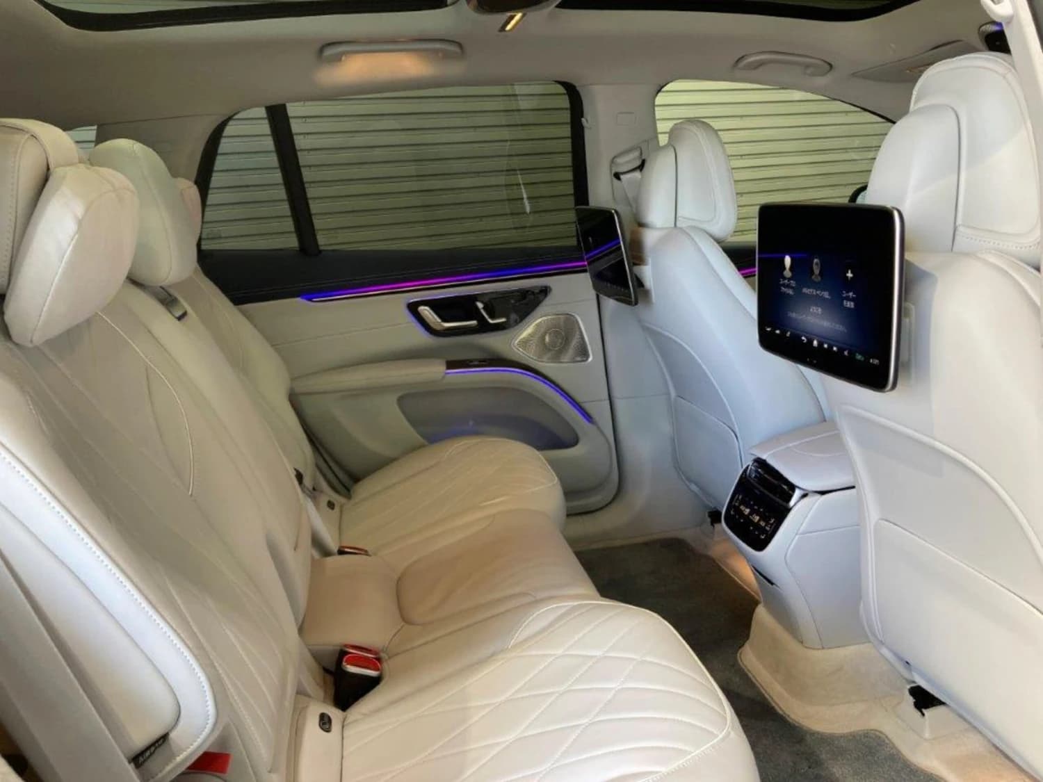 Mercedes EQS SUV 580 4Matic - фото 3