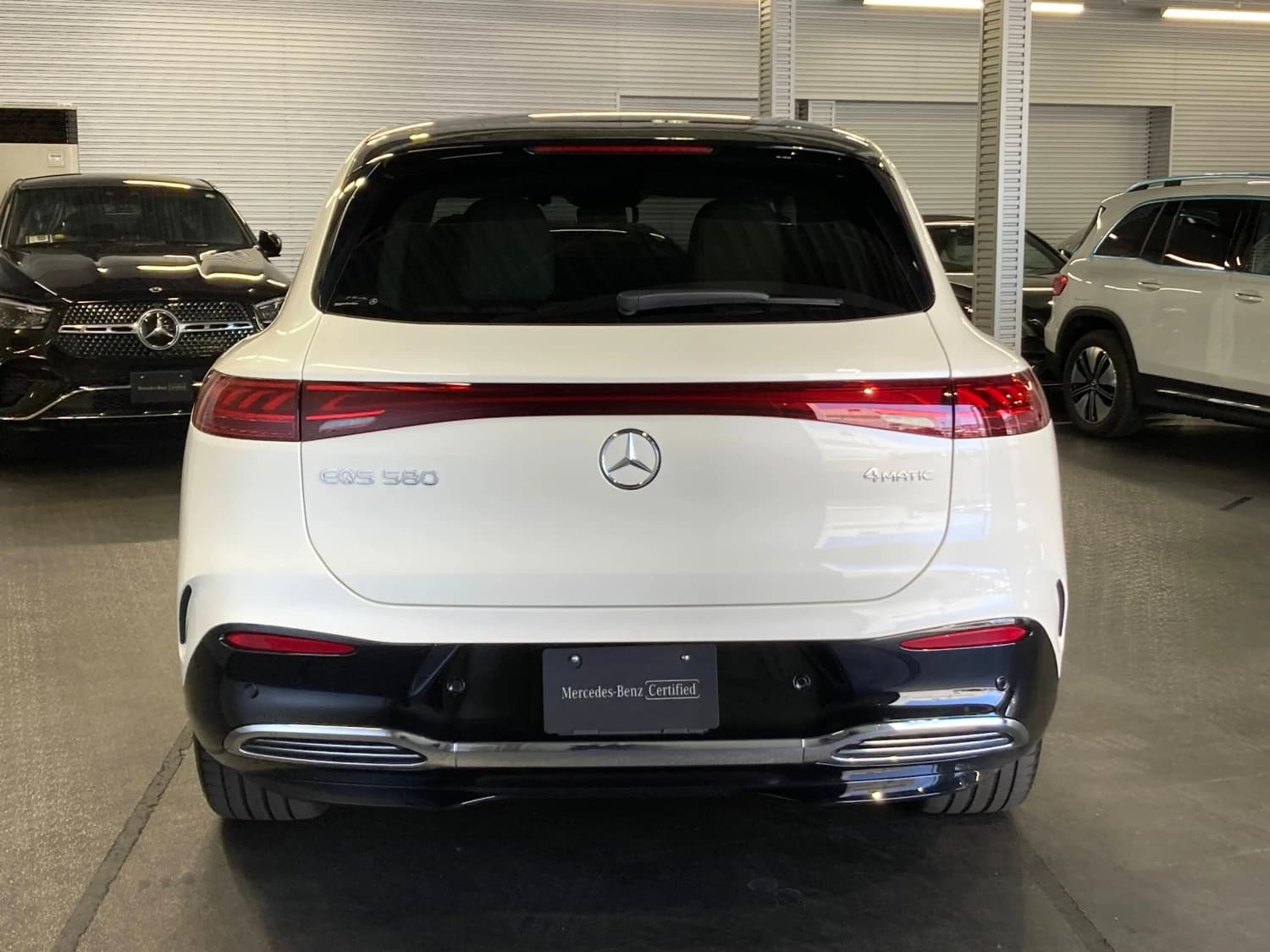 Mercedes EQS SUV 580 4Matic - фото 5