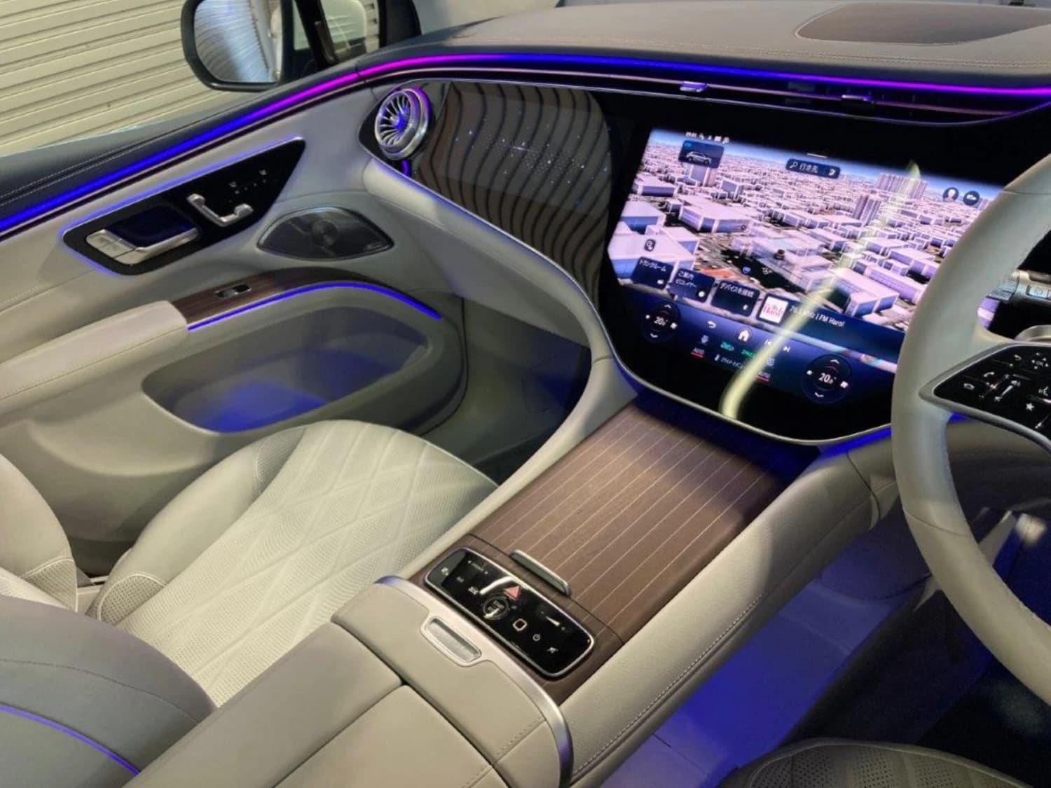 Mercedes EQS SUV 580 4Matic - фото 9