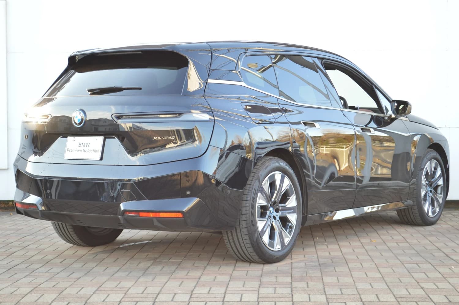 BMW iX xDrive 40 - фото 5