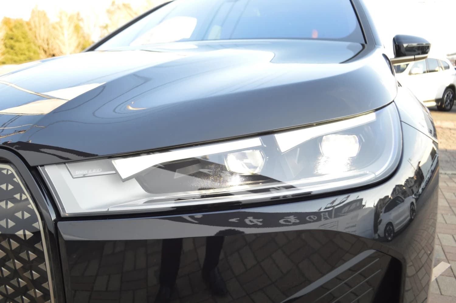 BMW iX xDrive 40 - фото 13