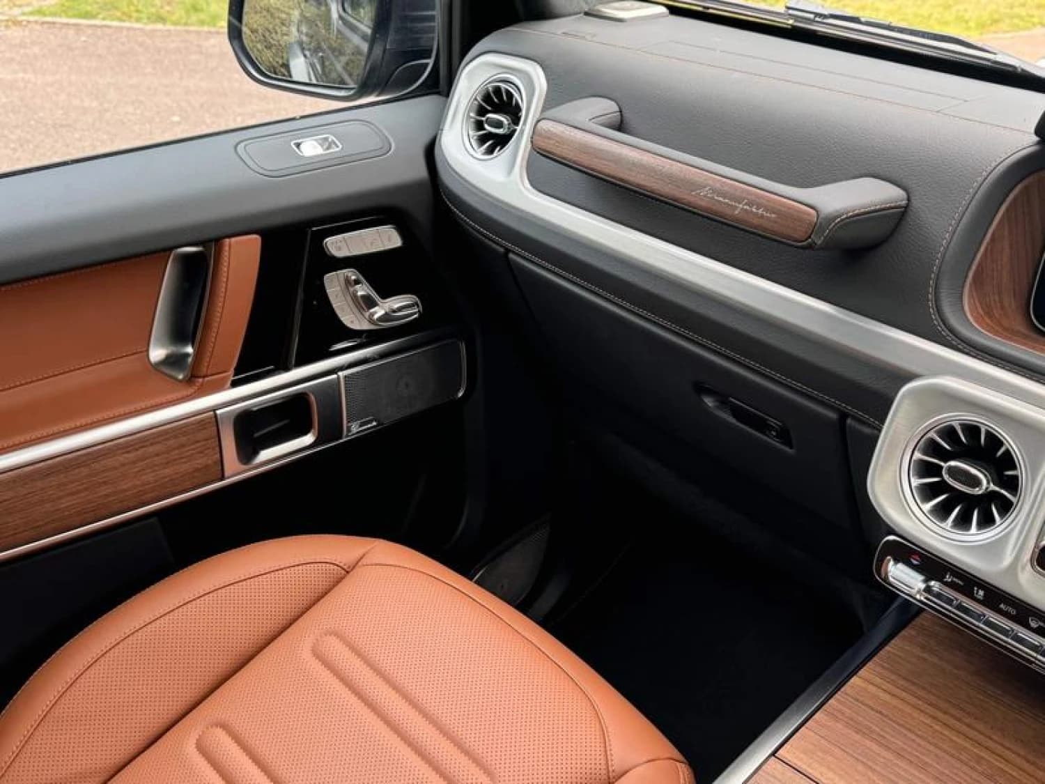 Mercedes G-class G450d - фото 10