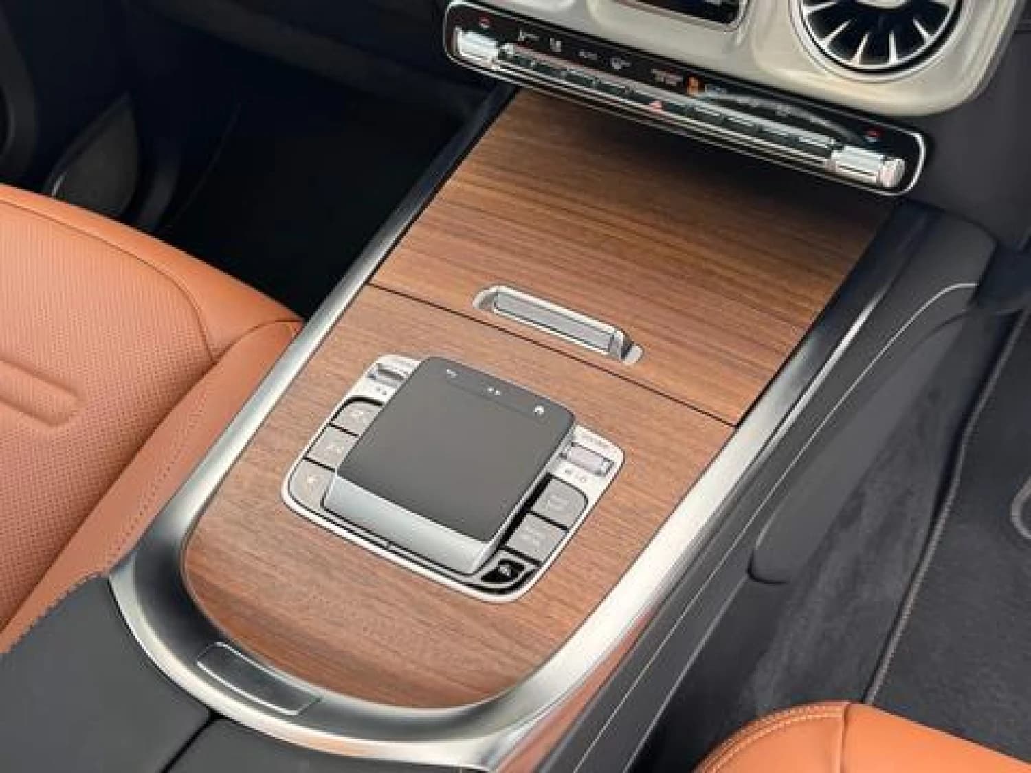 Mercedes G-class G450d - фото 12