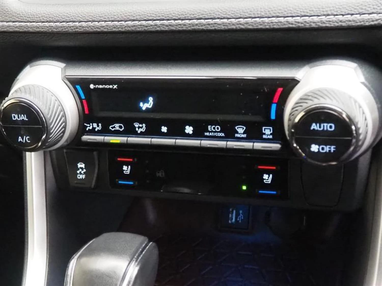 Toyota RAV4 Hybrid G - фото 12