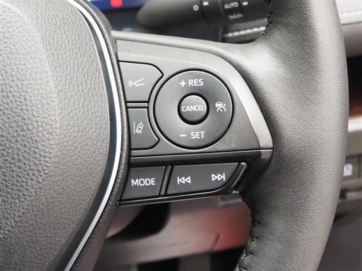 Toyota RAV4 Hybrid G - фото 18