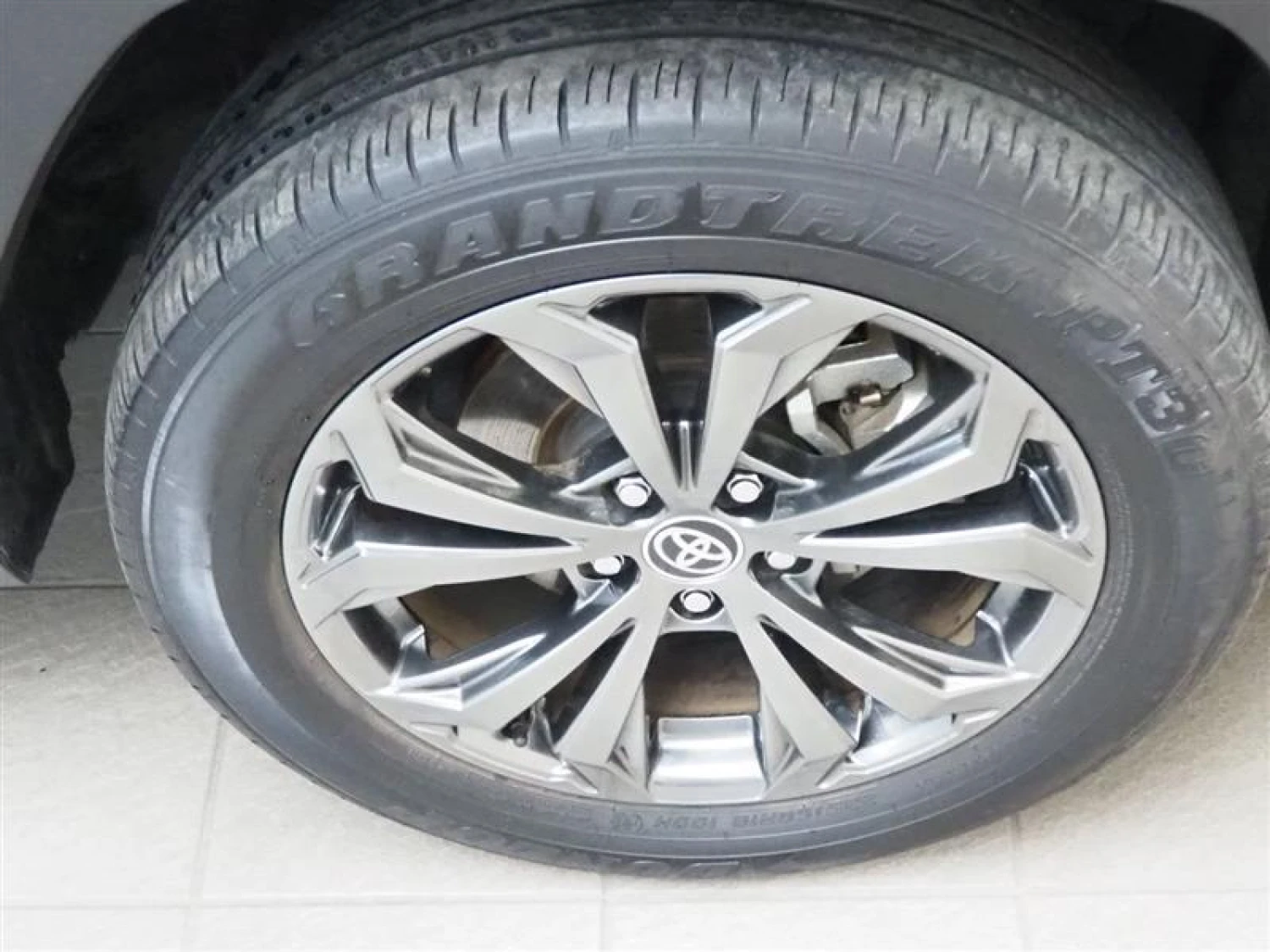 Toyota RAV4 Hybrid G - фото 19