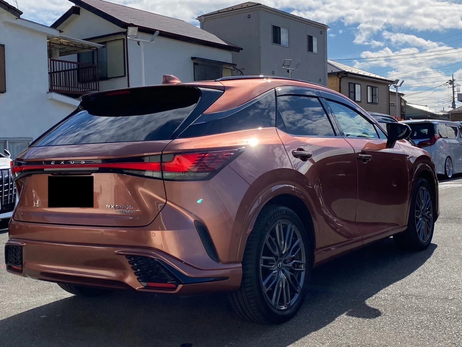 Lexus RX 500h F Sport+ - фото 8