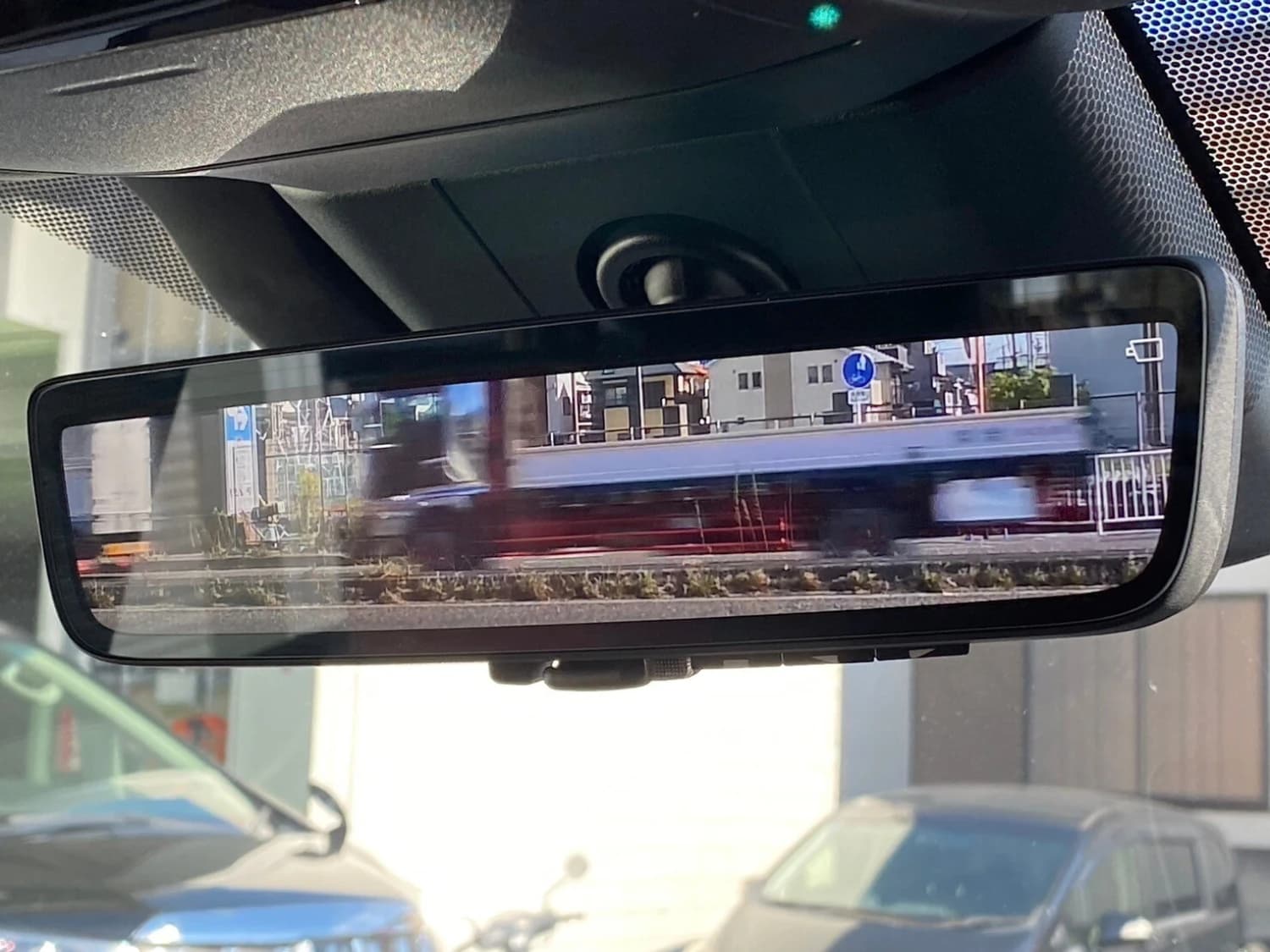 Lexus RX 500h F Sport+ - фото 13