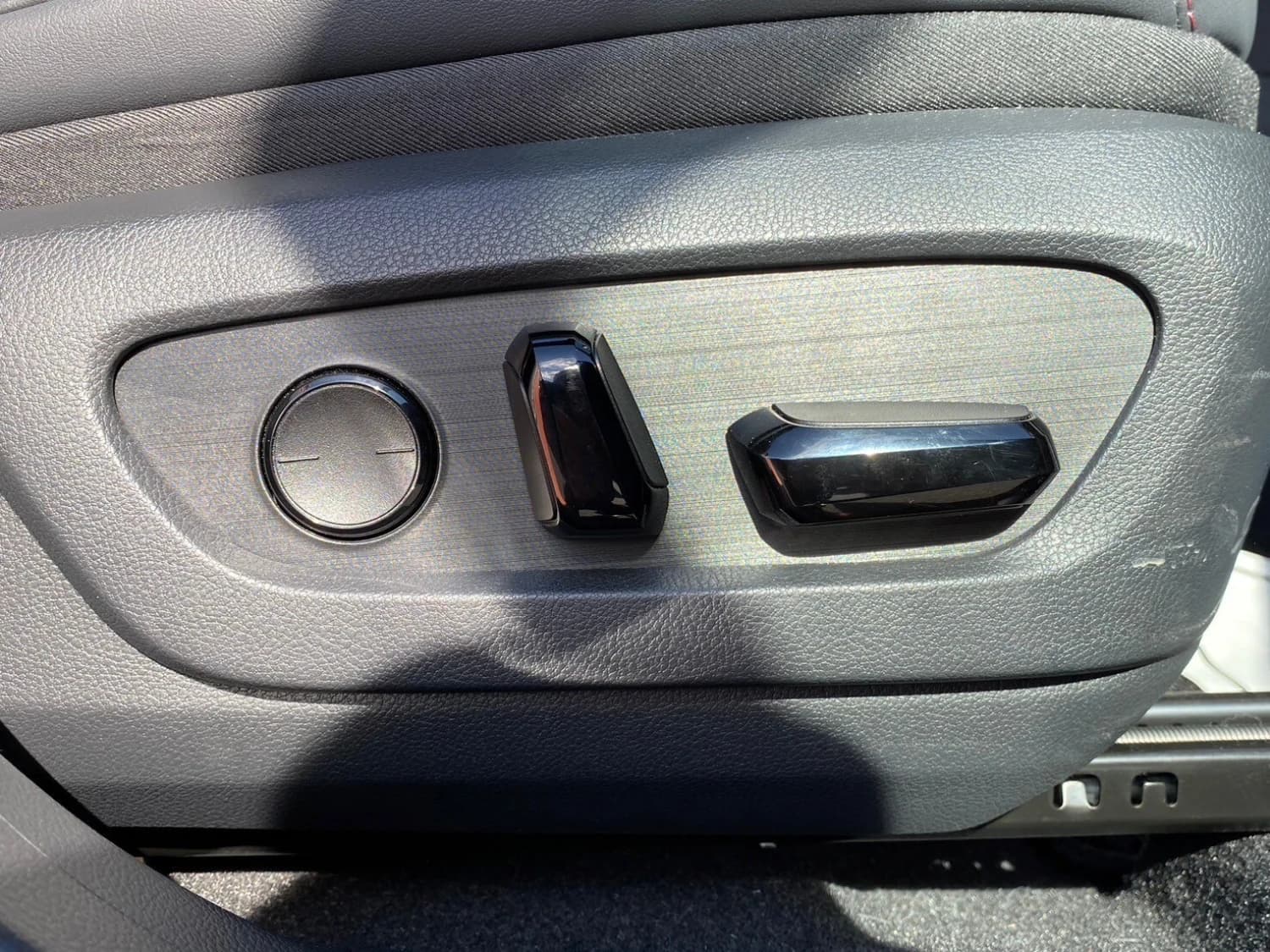 Lexus RX 500h F Sport+ - фото 22