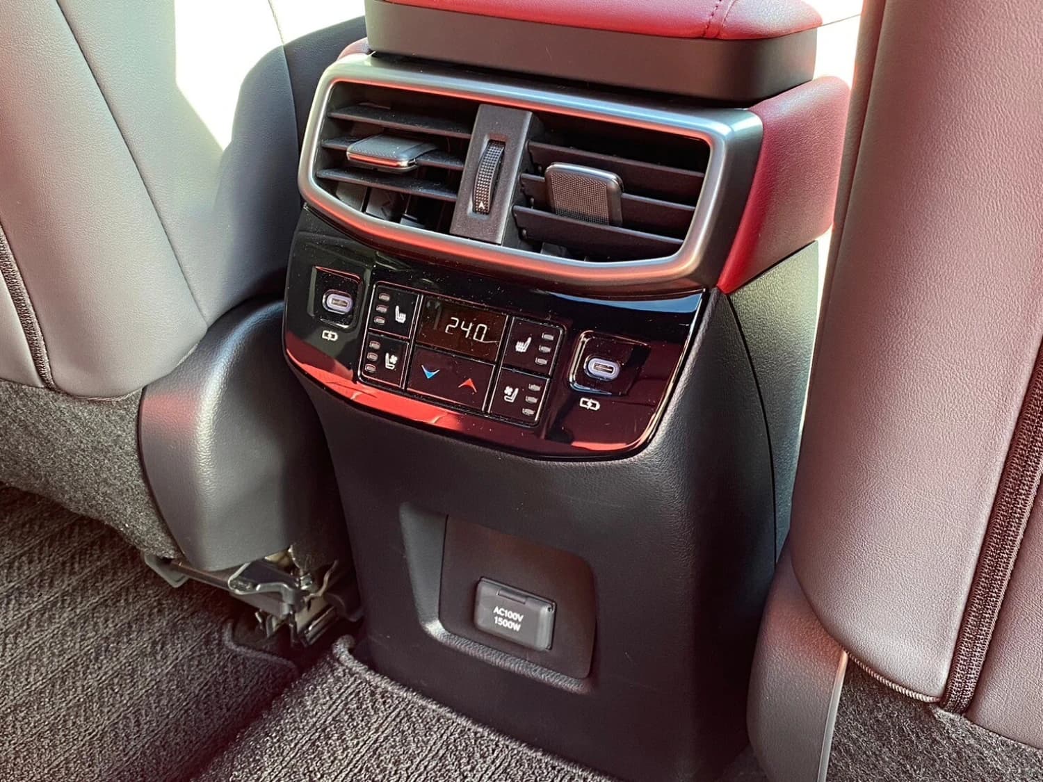 Lexus RX 500h F Sport+ - фото 26