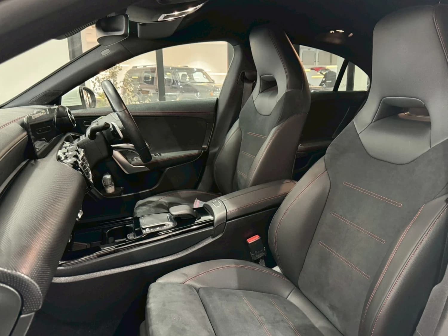 Mercedes CLA-class CLA 200d AMG Line - фото 9