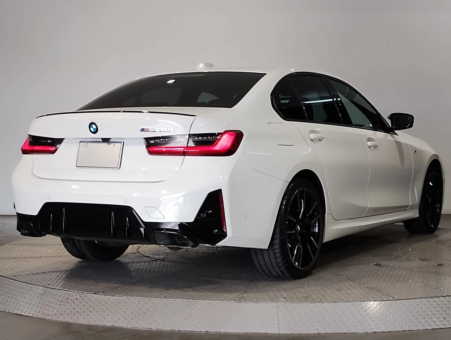 BMW 3 series M340i xDrive - фото 6