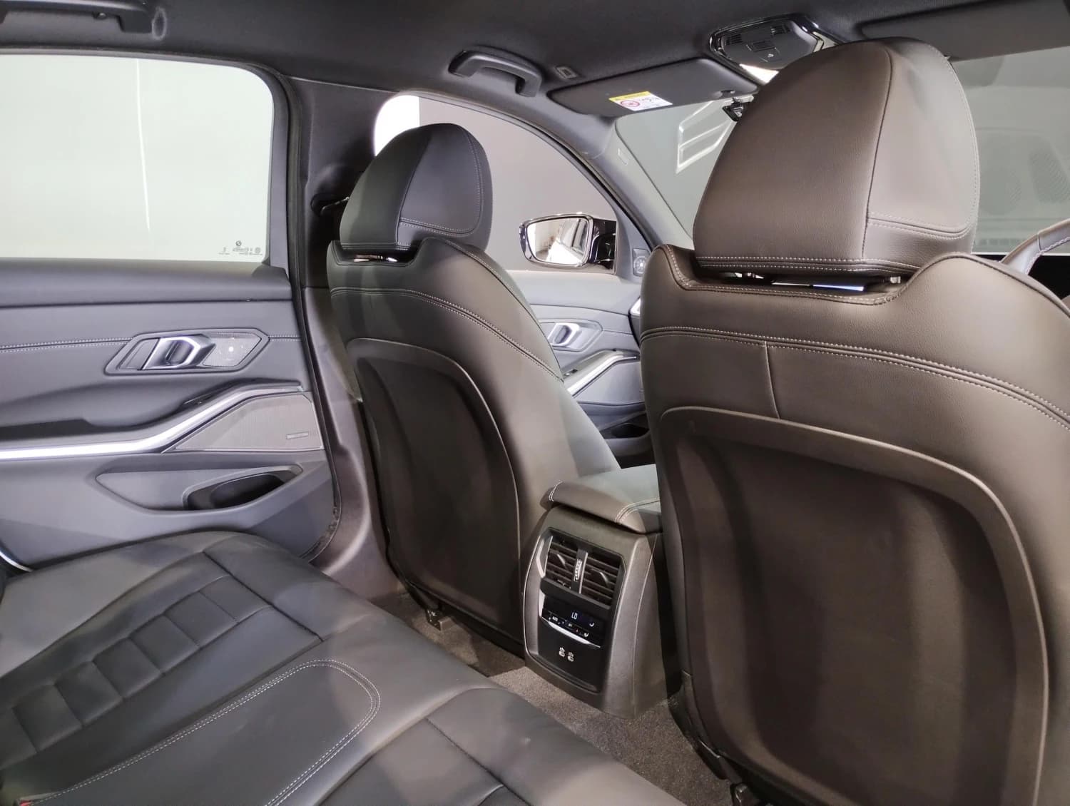 BMW 3 series M340i xDrive - фото 37