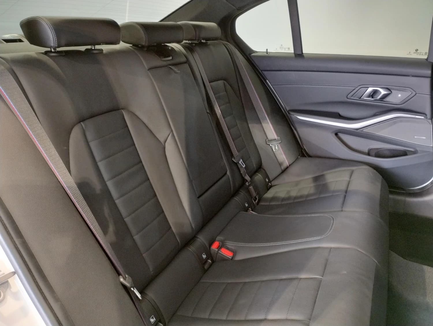 BMW 3 series M340i xDrive - фото 38