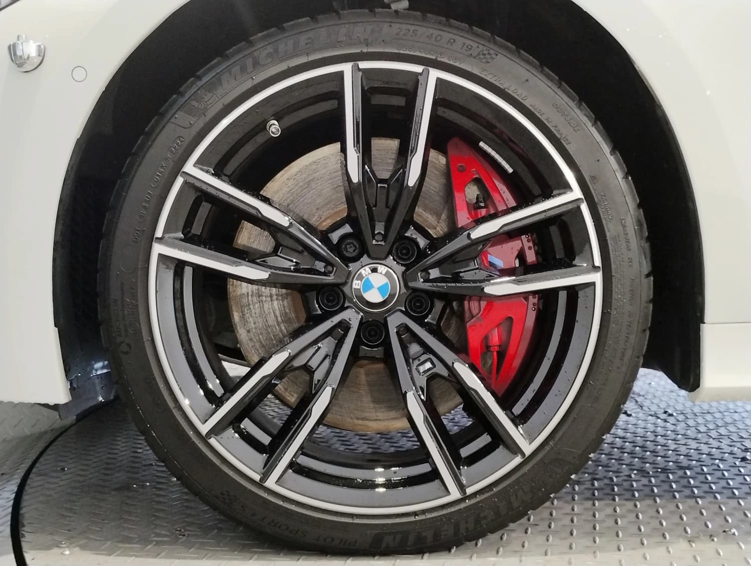 BMW 3 series M340i xDrive - фото 49