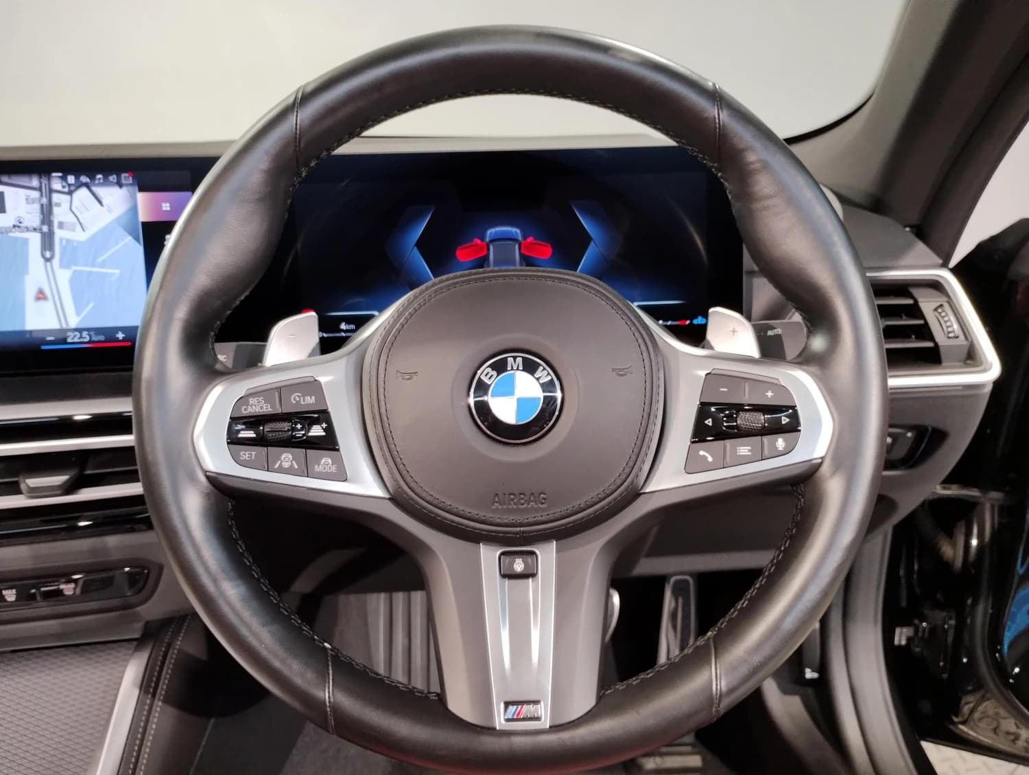 BMW 4 series M440i xDrive - фото 23