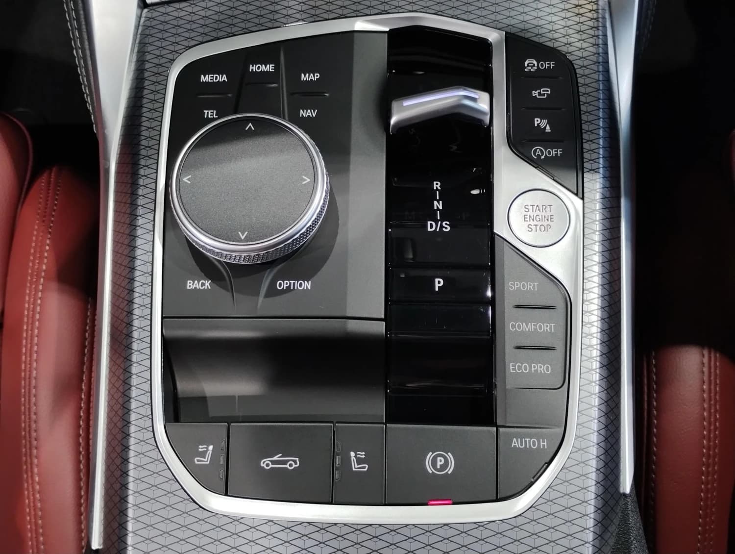 BMW 4 series M440i xDrive - фото 31