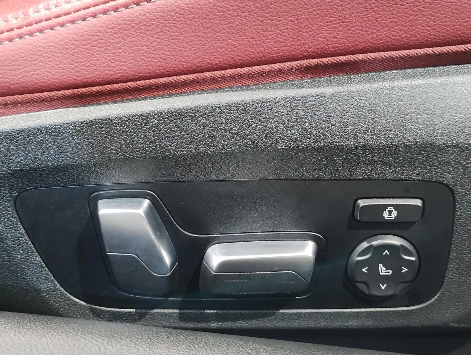 BMW 4 series M440i xDrive - фото 37