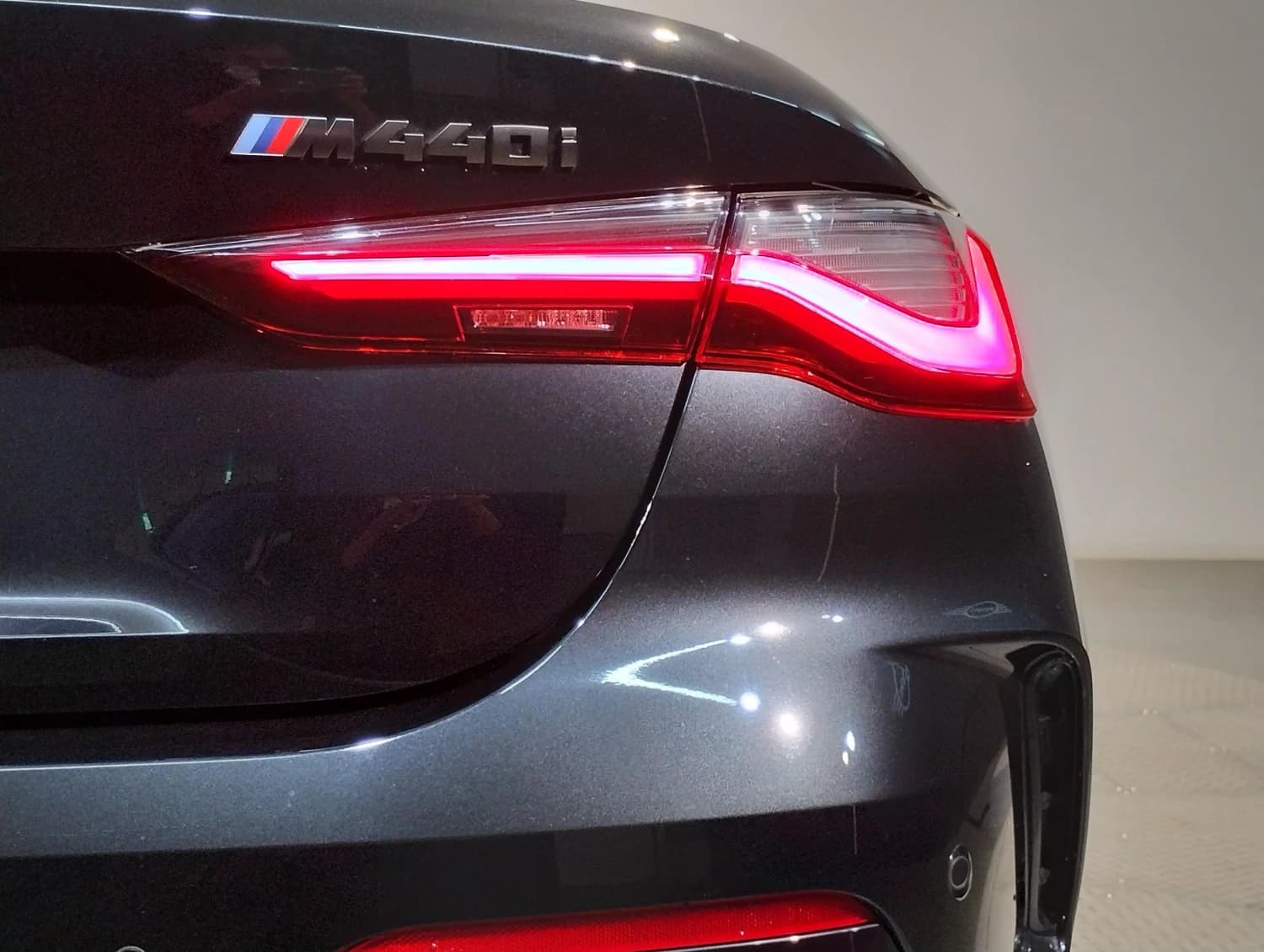 BMW 4 series M440i xDrive - фото 47