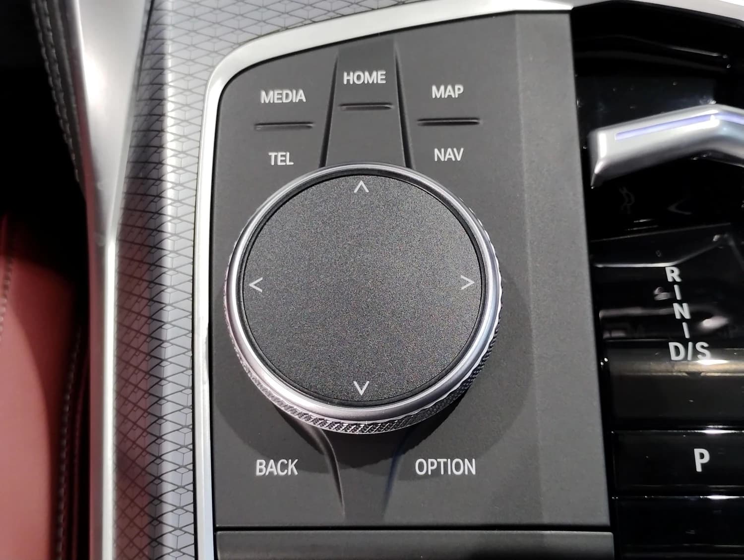 BMW 4 series M440i xDrive - фото 32