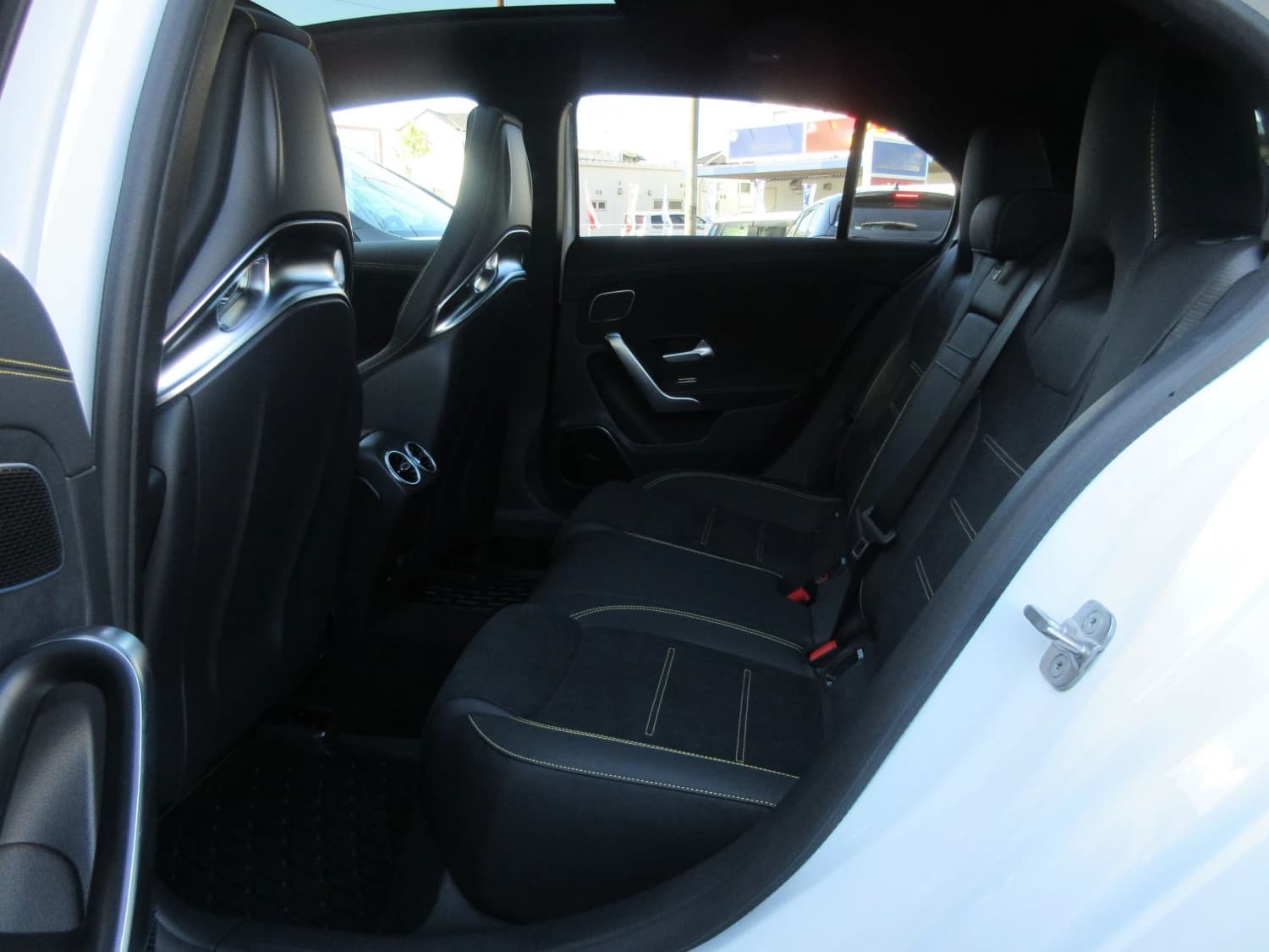 Mercedes A-class AMG A 45 S 4MATIC+ - фото 26