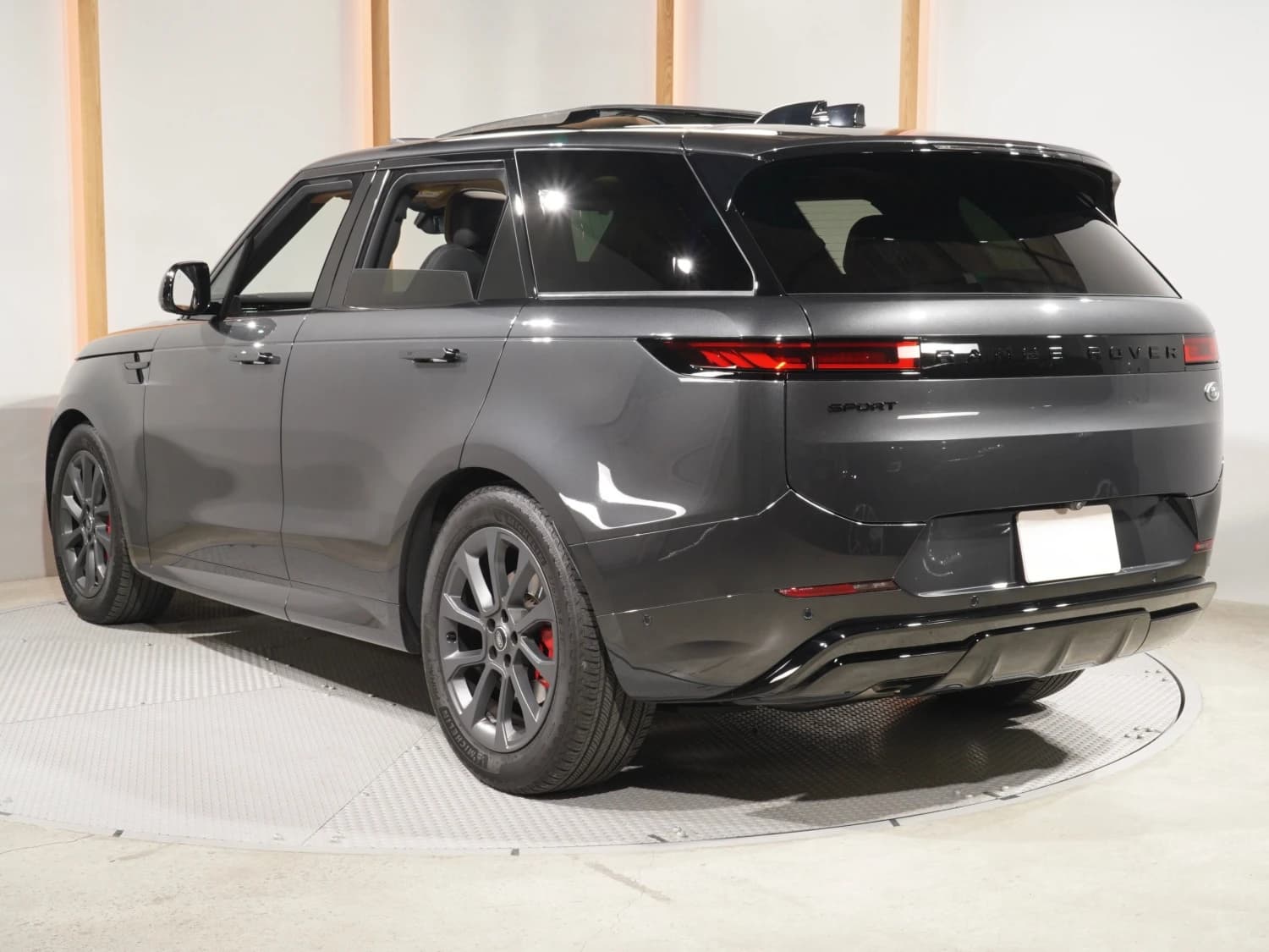 Land Rover Range Rover Sport D300 Dynamic SE - фото 4