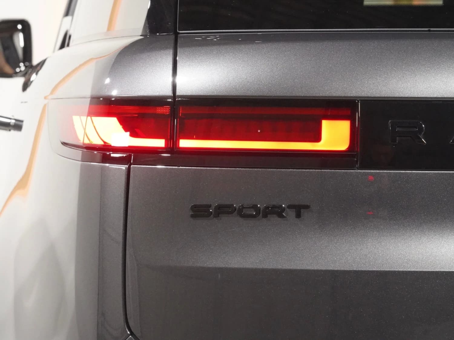 Land Rover Range Rover Sport D300 Dynamic SE - фото 45