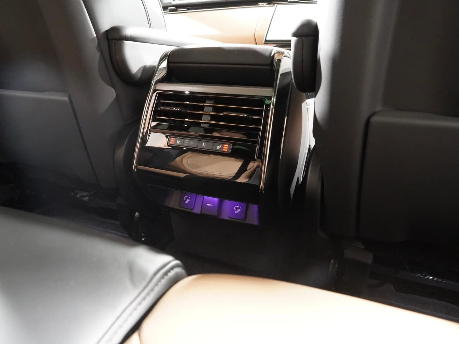 Land Rover Range Rover Sport D300 Dynamic SE - фото 33