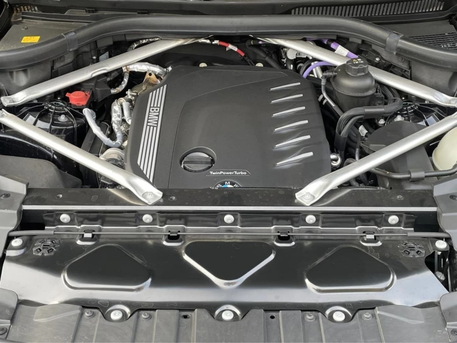 BMW X5 xDrive 40d M Sport (7 seater) - фото 48