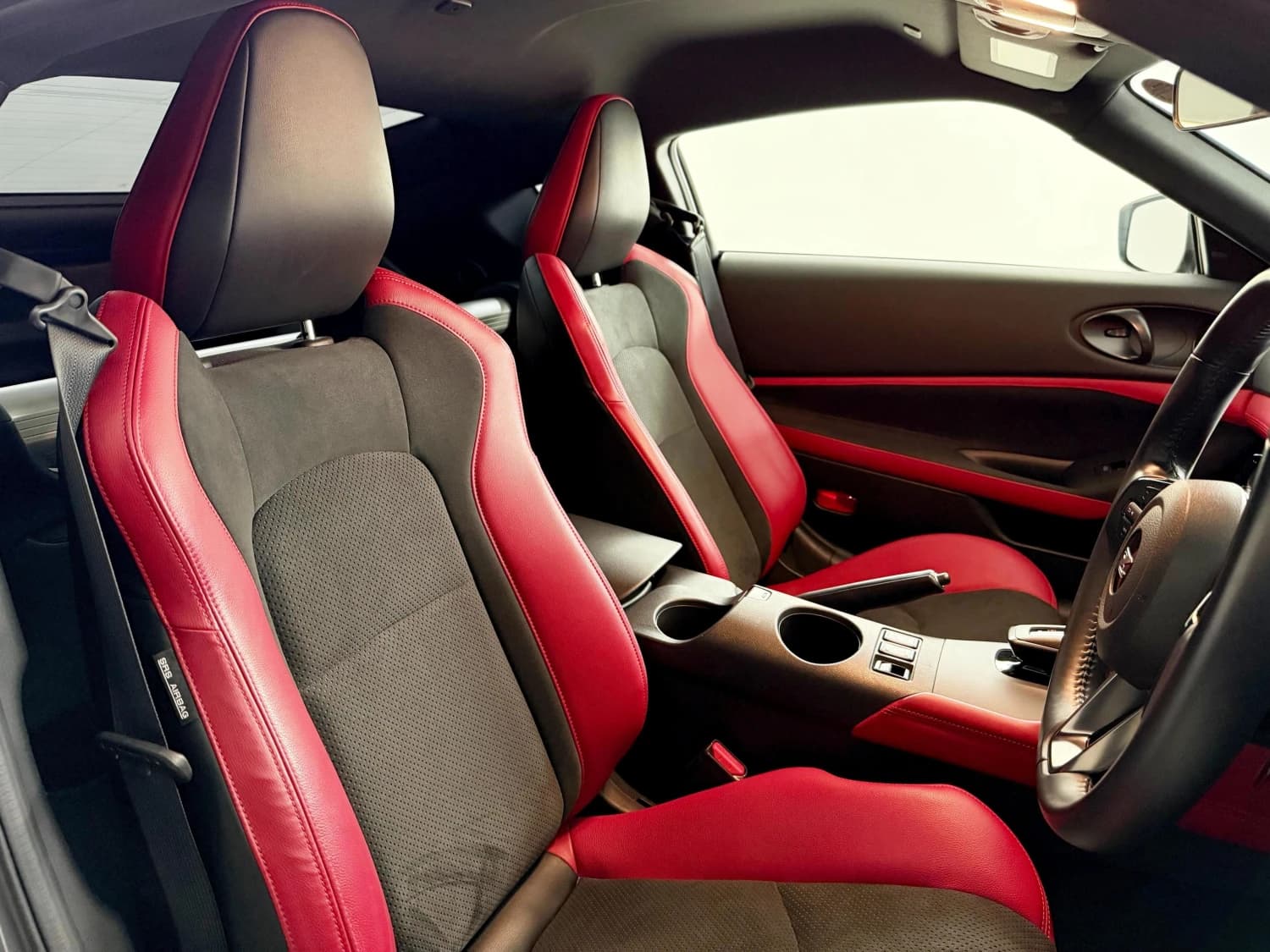 Nissan Fairlady z Version ST - фото 2